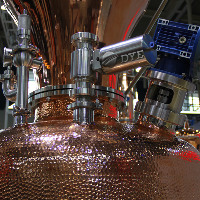 500L Semi-automatic Copper Distillation Equipment Moonshine Still